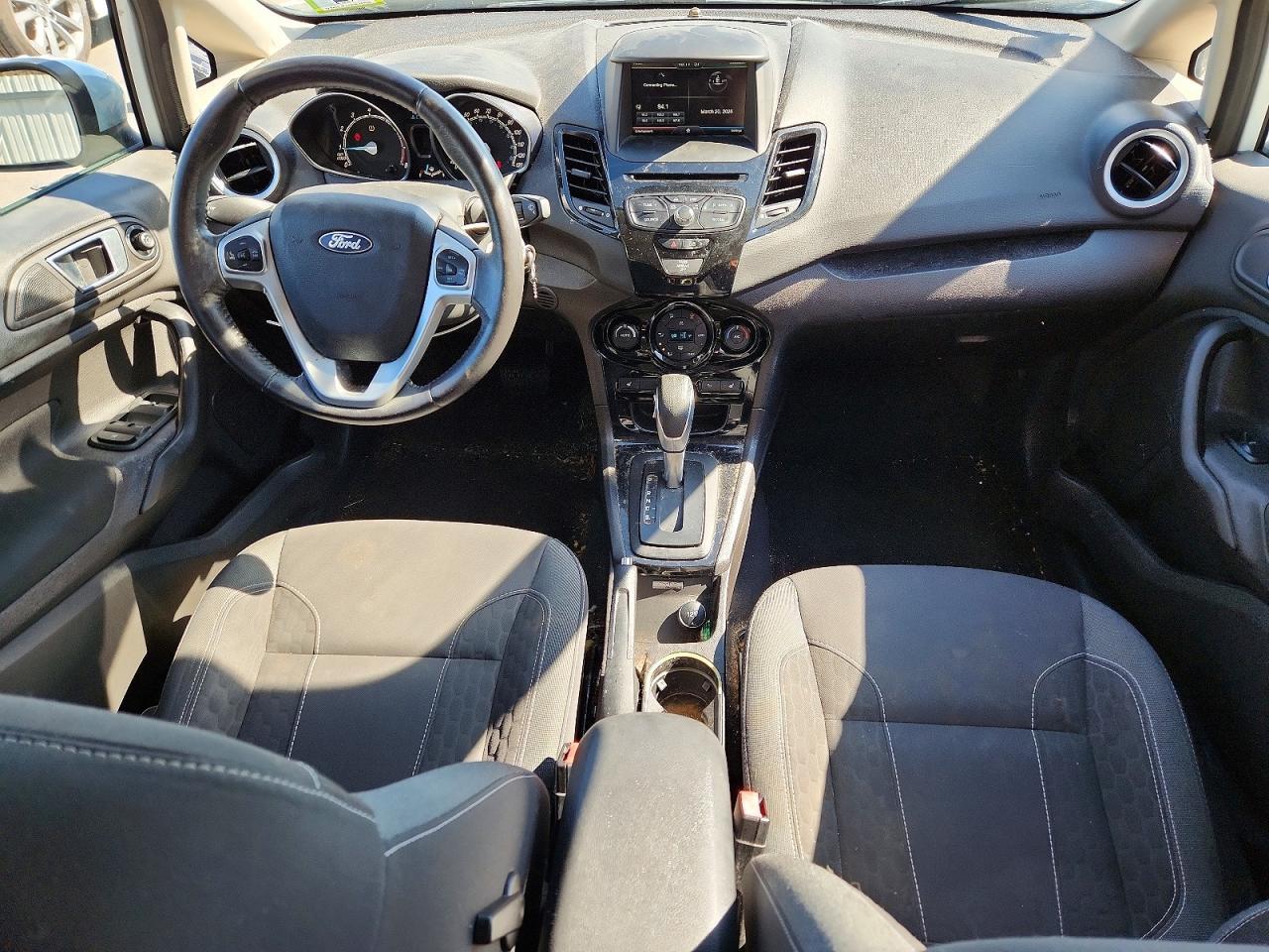 2014 FORD Fiesta
