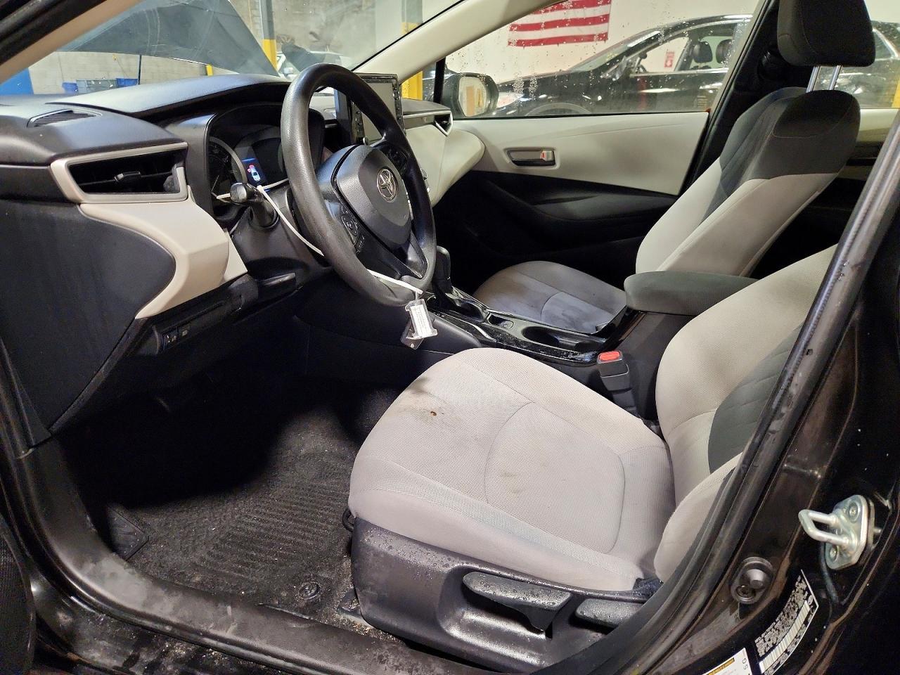 2022 TOYOTA COROLLA