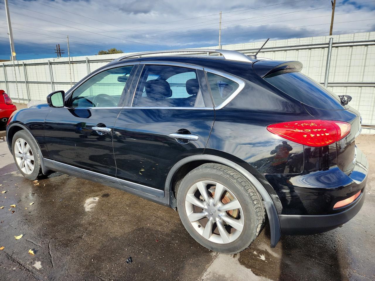 2010 INFINITI EX35