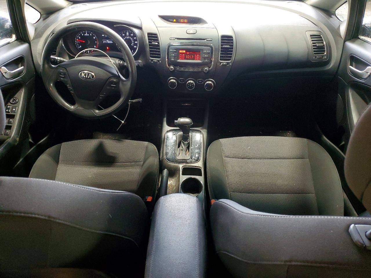 2017 KIA FORTE