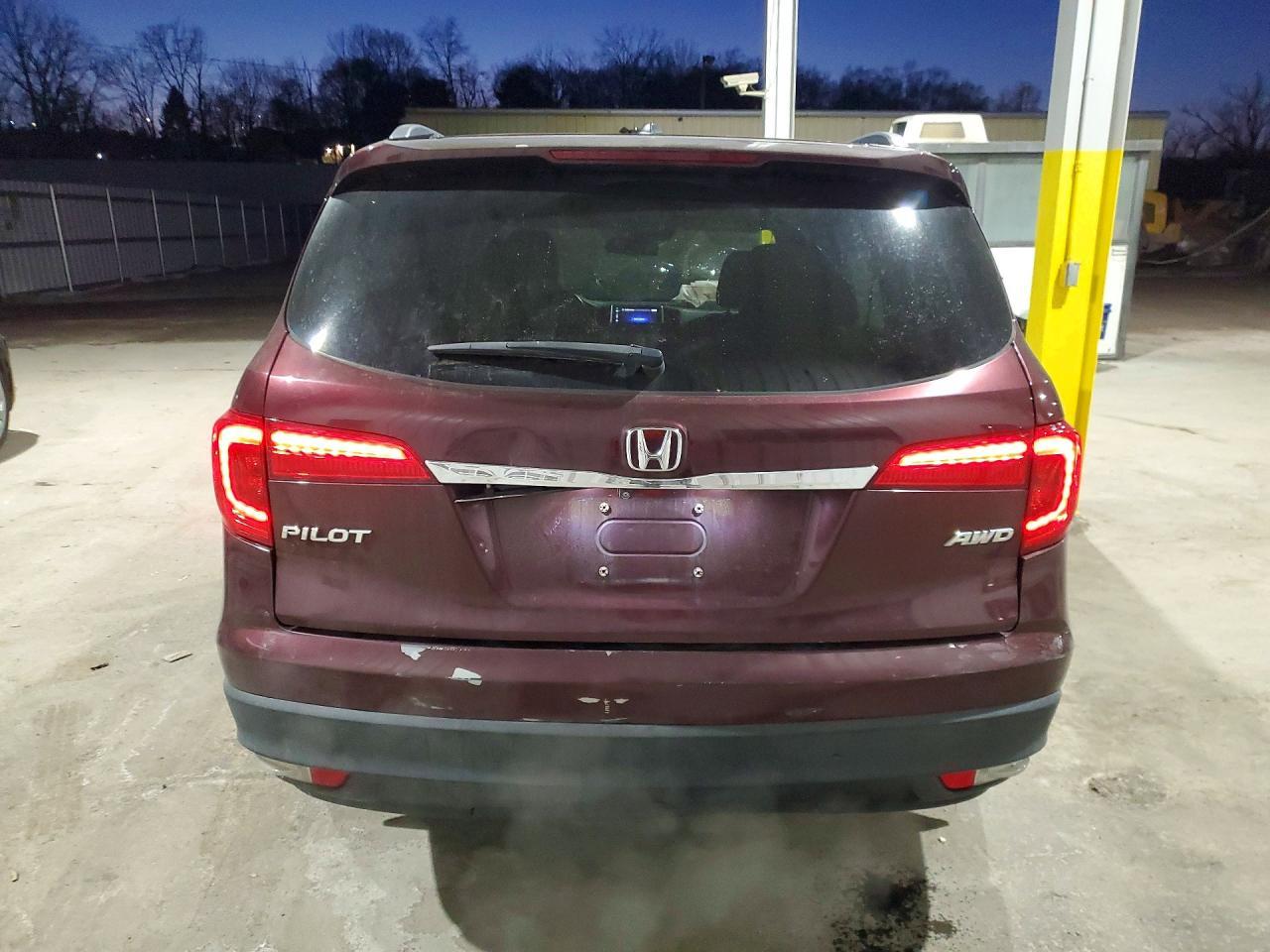 2016 HONDA PILOT