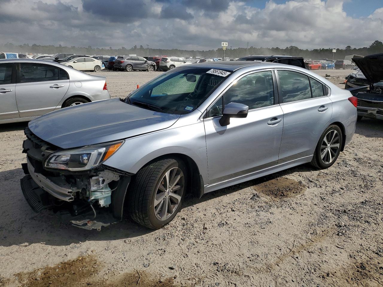 2015 SUBARU Legacy