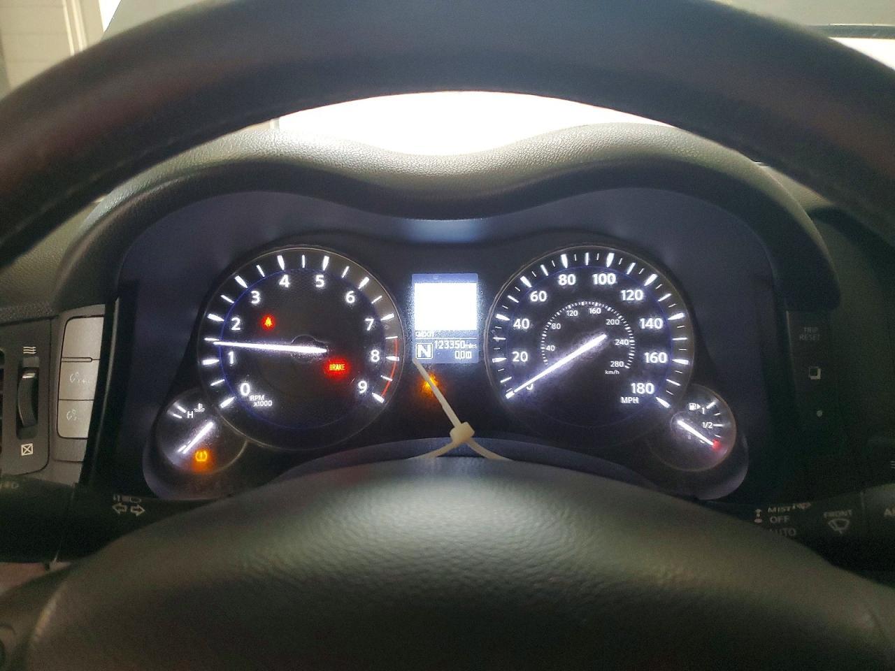 2015 INFINITI Q70