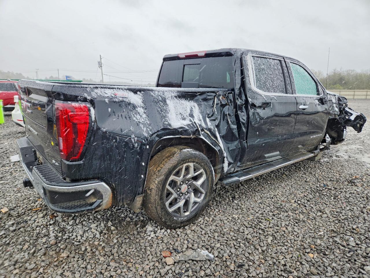 2024 GMC Sierra