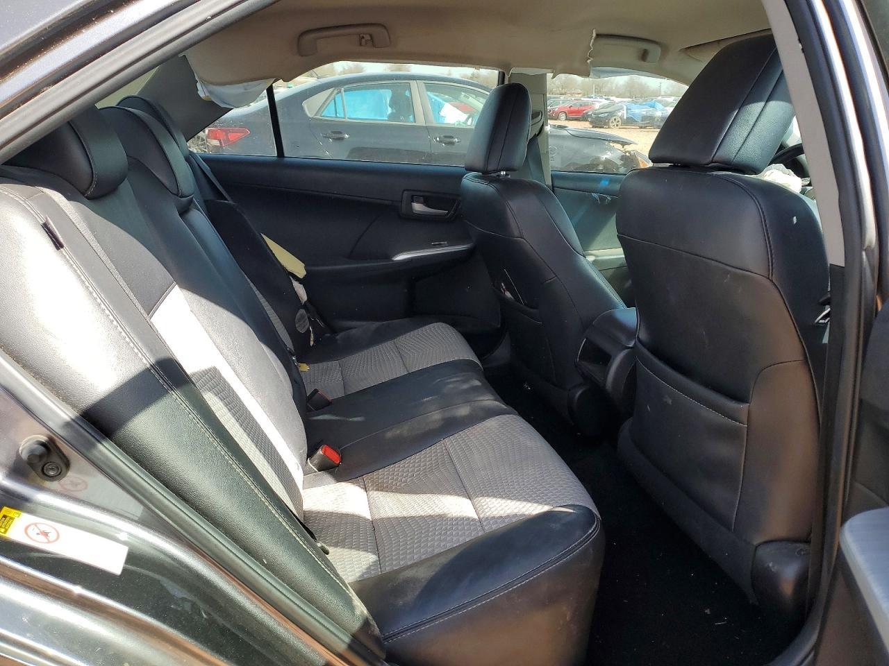 2014 TOYOTA Carmry