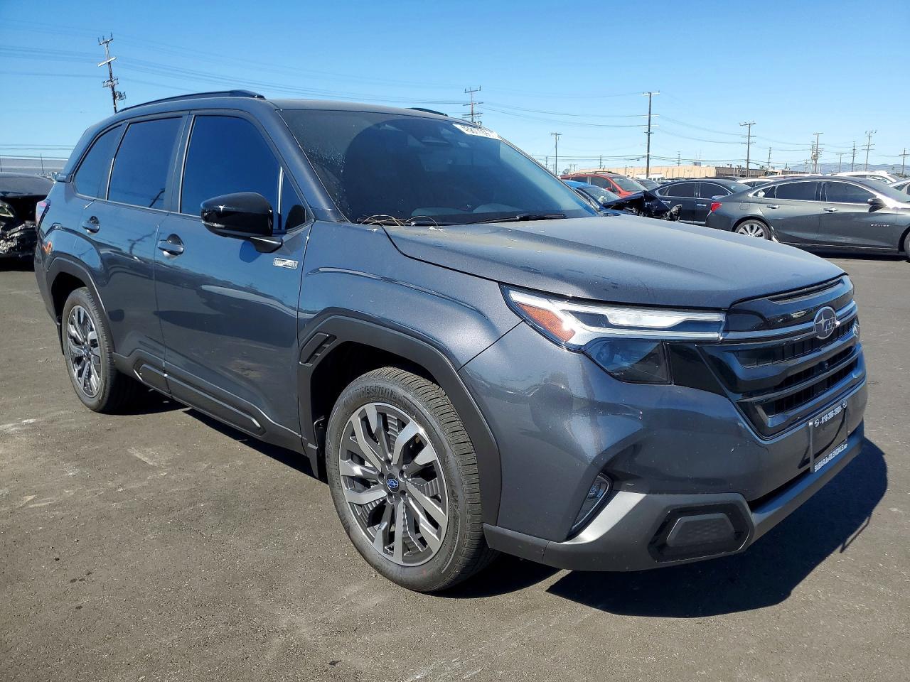 2025 SUBARU FORESTER