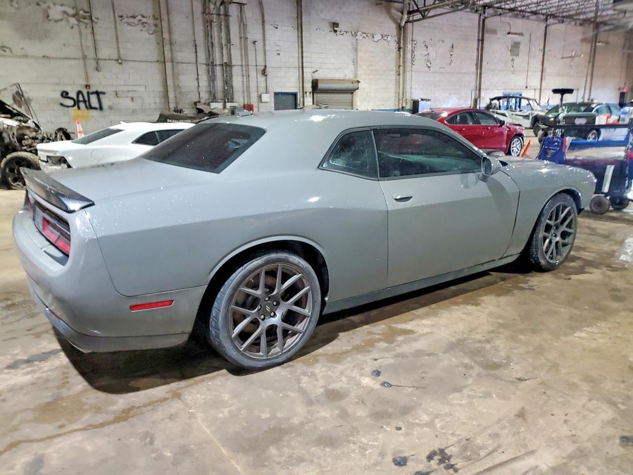 2017 DODGE Challenger