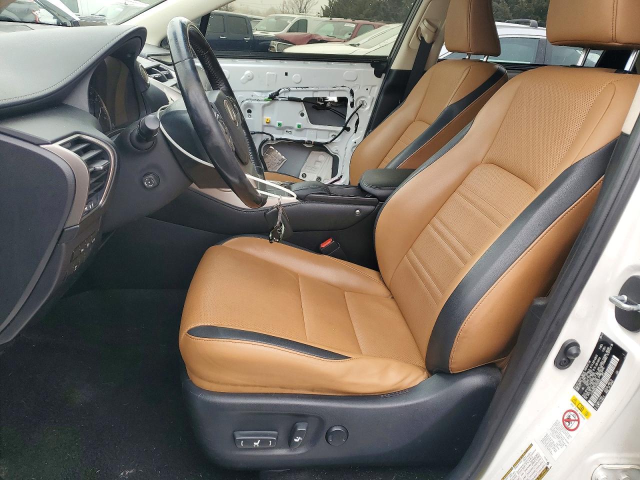 2017 LEXUS NX 200T