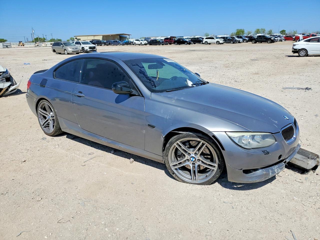 2011 BMW 3 SERIES