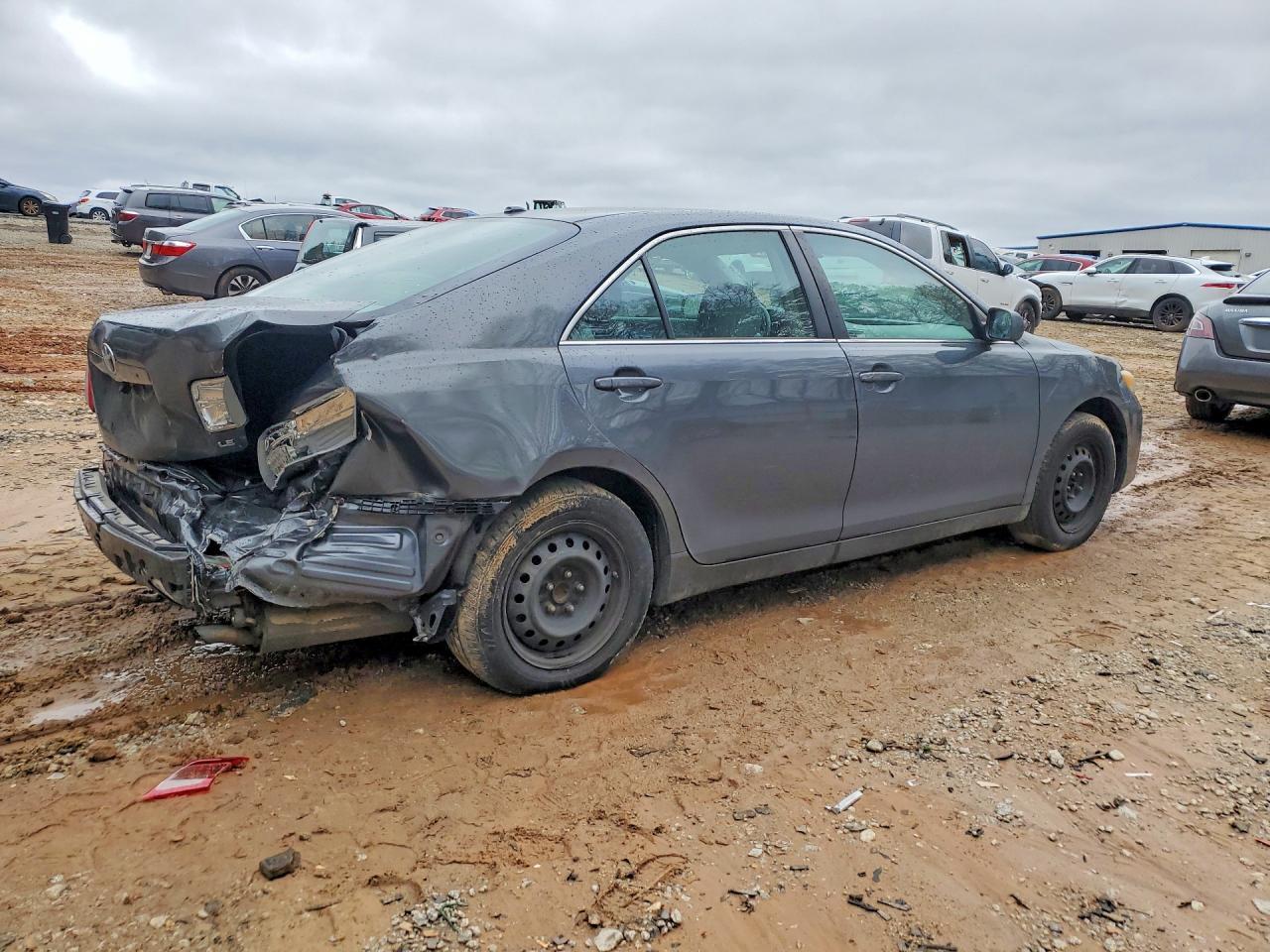 2011 TOYOTA CAMRY