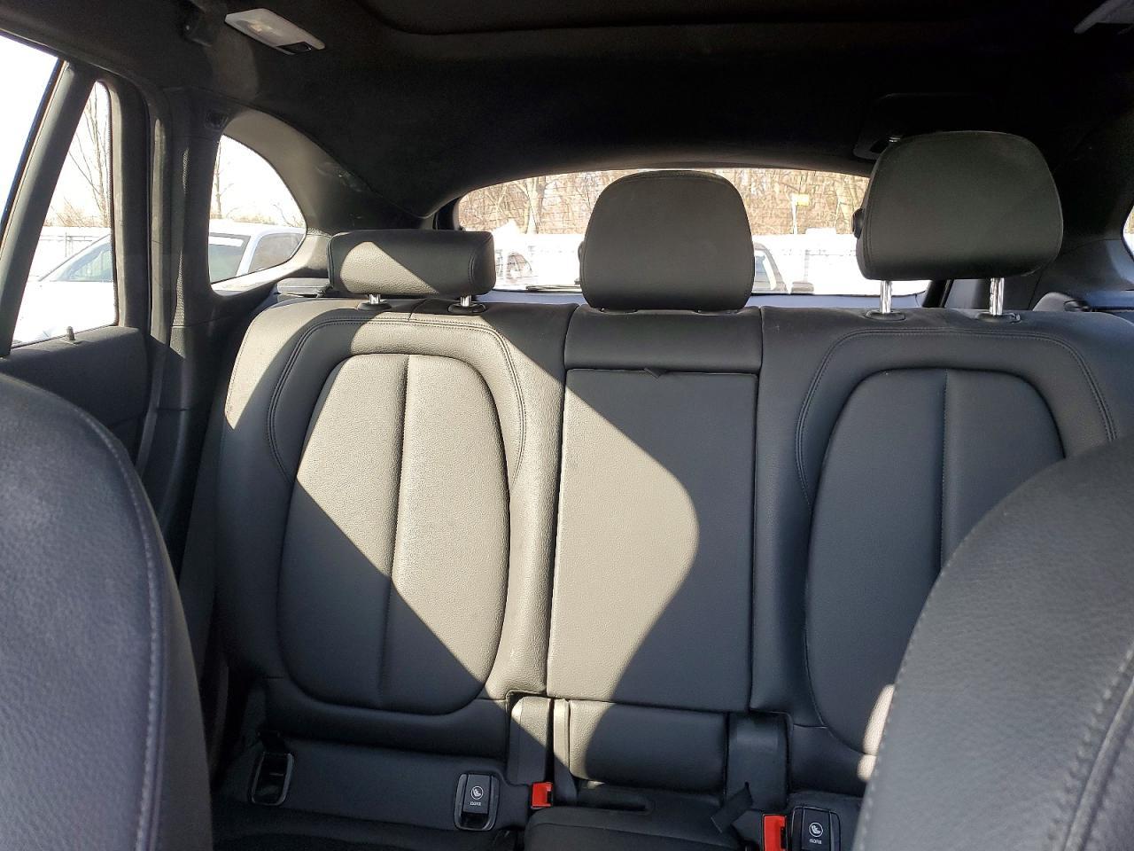2021 BMW X1