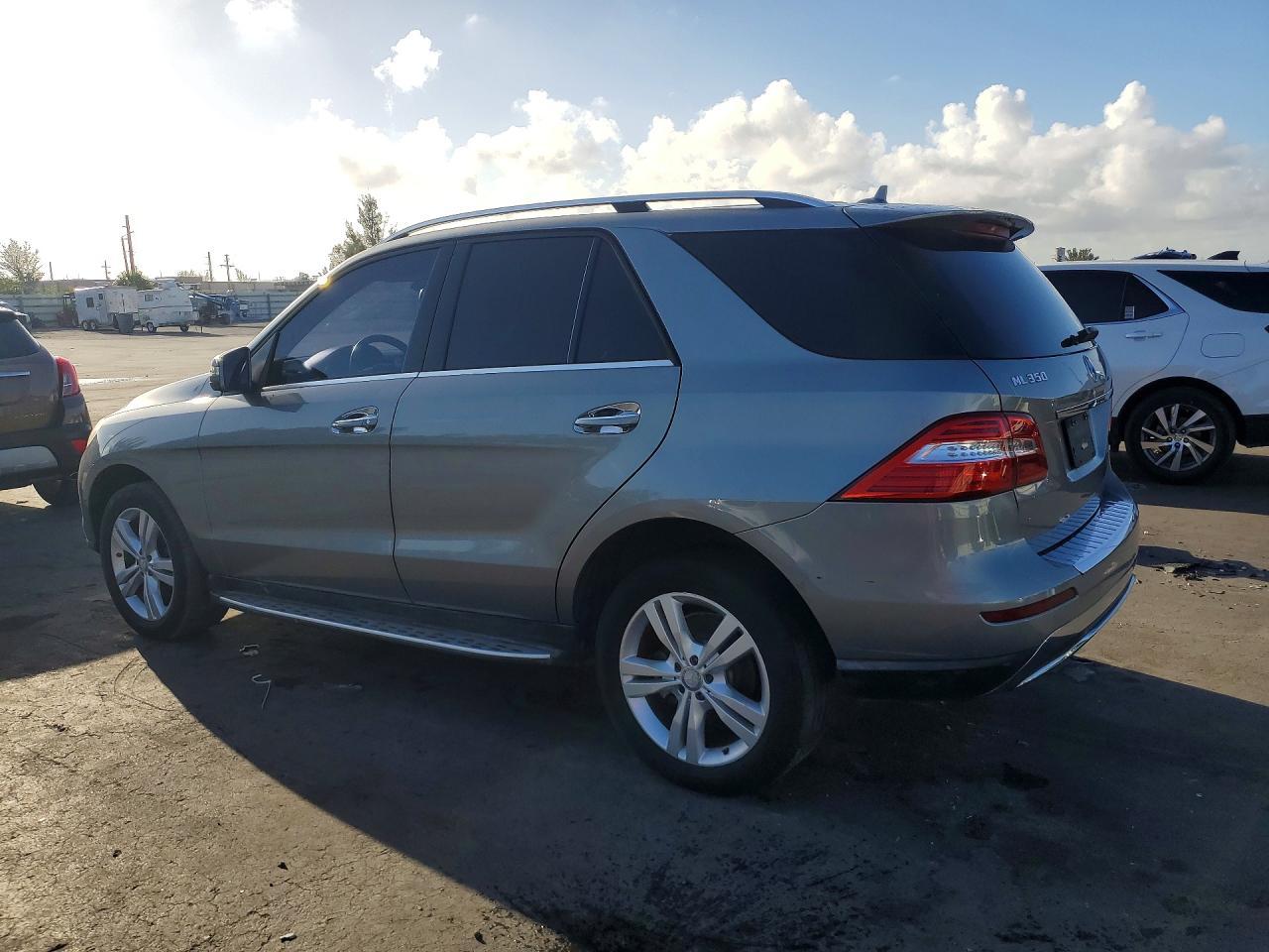 2014 MERCEDES-BENZ ML-Class