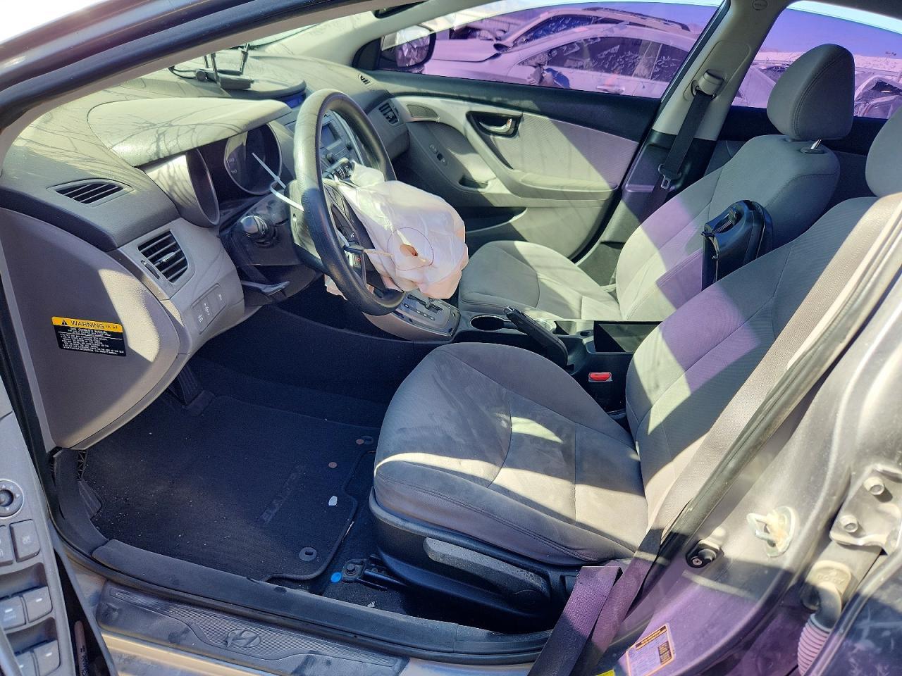 2013 HYUNDAI ELANTRA