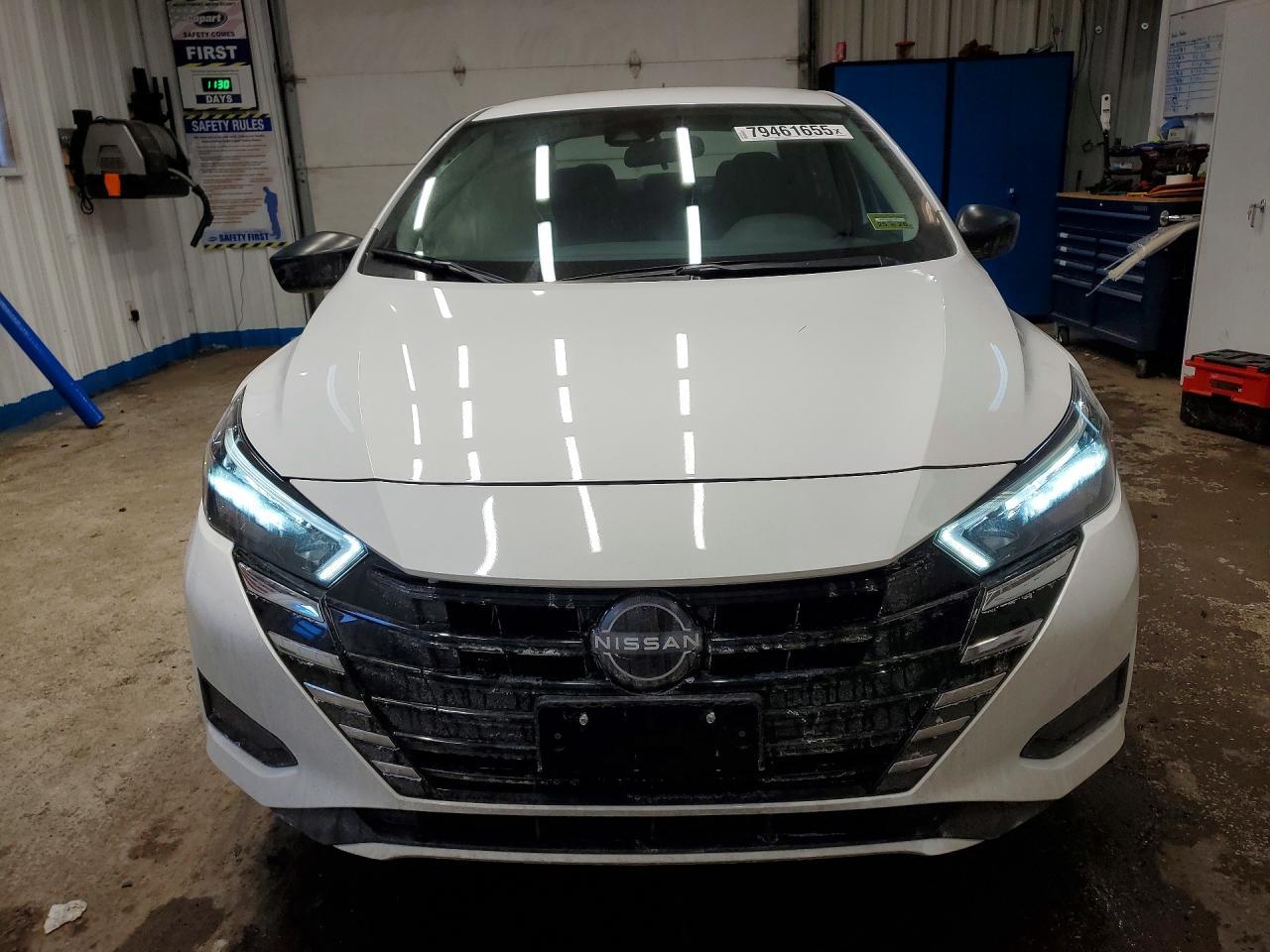 2025 NISSAN VERSA