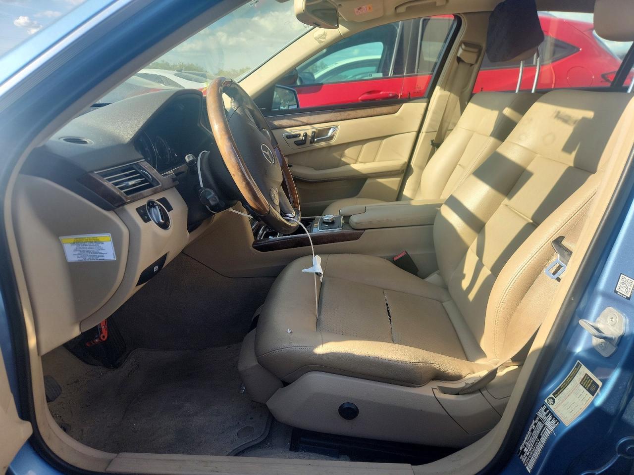 2011 MERCEDES-BENZ E-Class