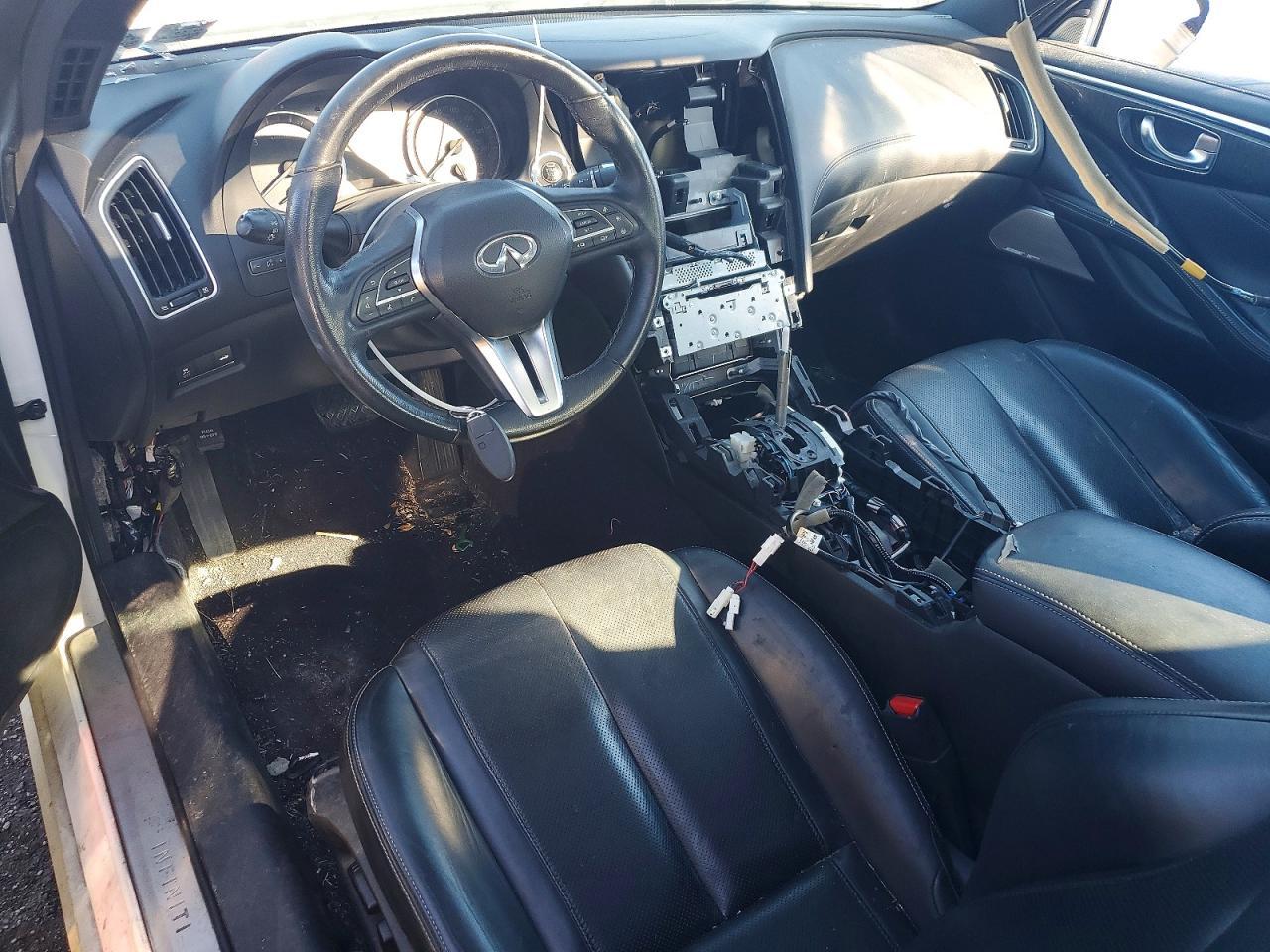 2017 INFINITI Q60