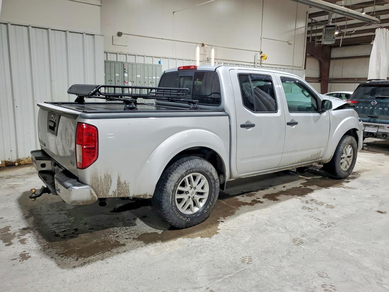2016 NISSAN Frontier
