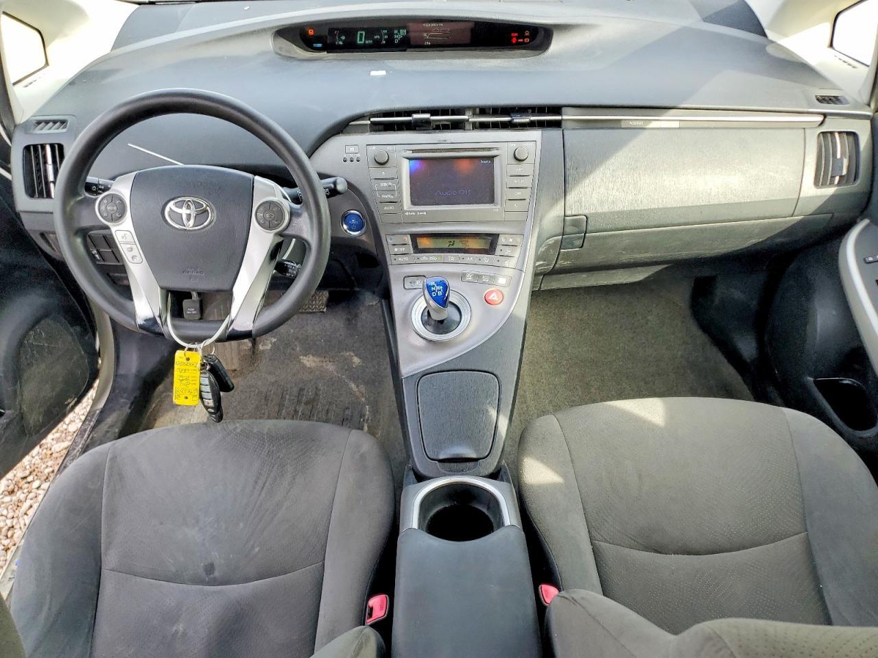 2012 TOYOTA PRIUS
