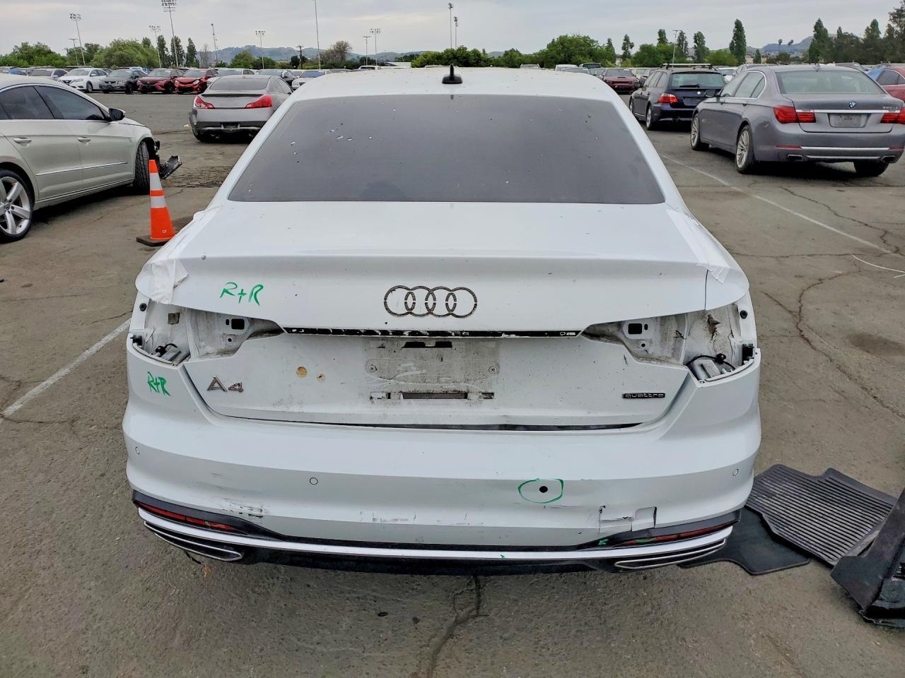 2022 AUDI A4