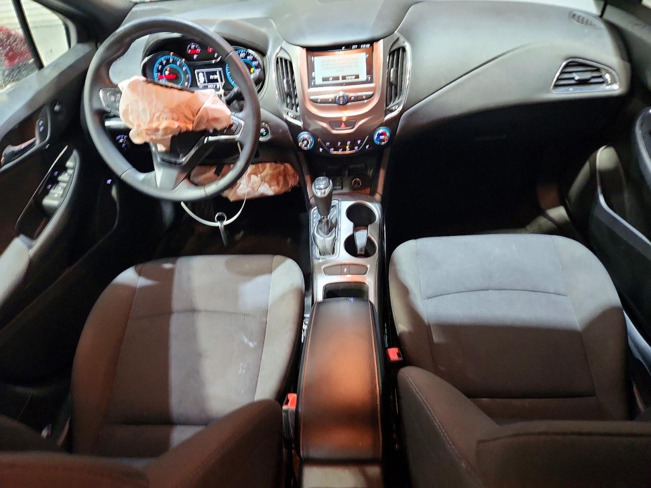 2017 CHEVROLET CRUZE