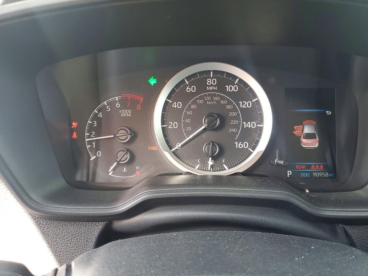 2021 TOYOTA COROLLA