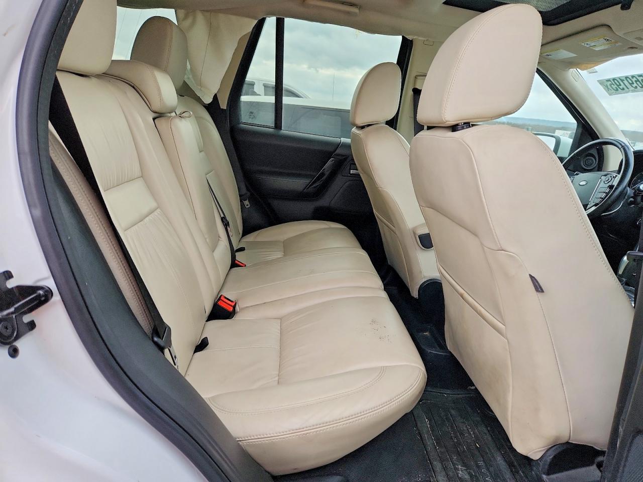 2013 LAND ROVER LR2