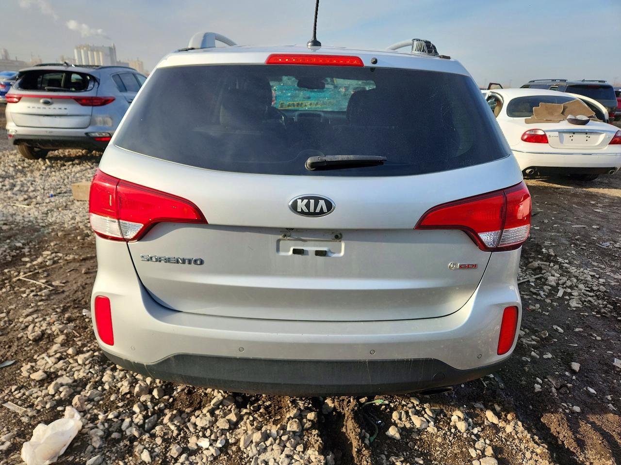 2015 KIA SORENTO