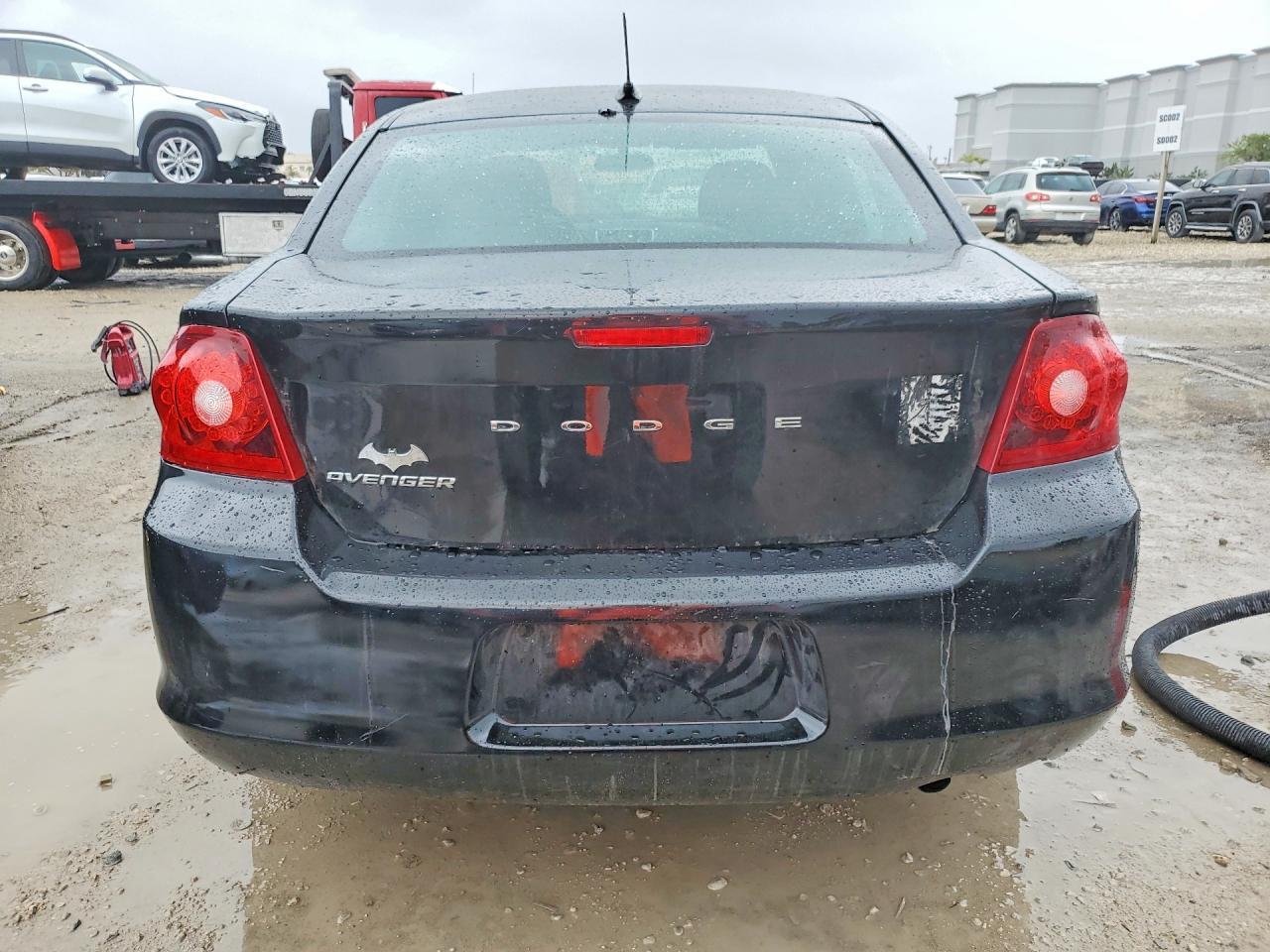 2012 DODGE Avenger