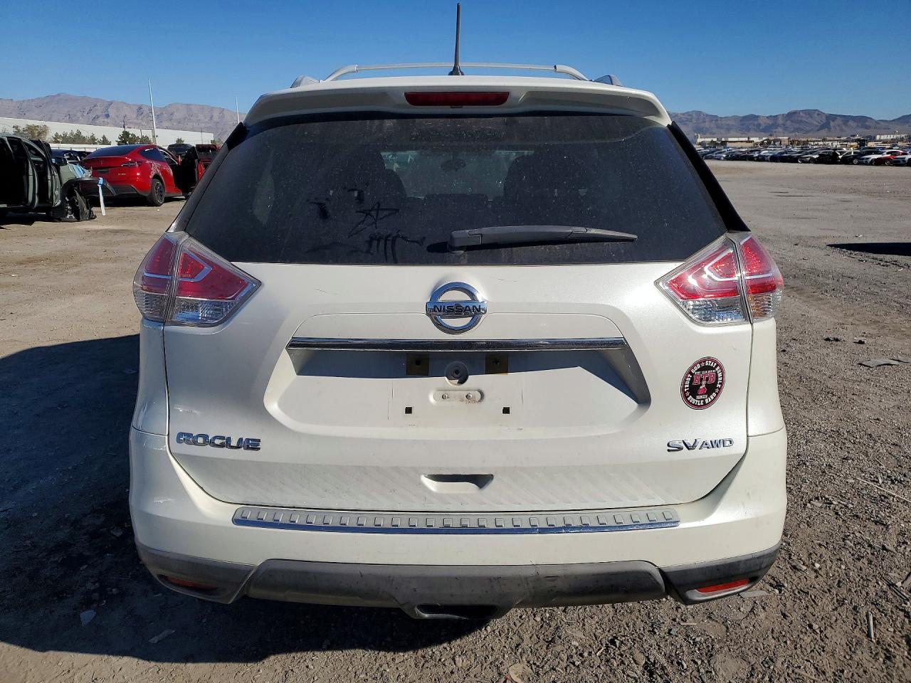 2016 NISSAN ROGUE