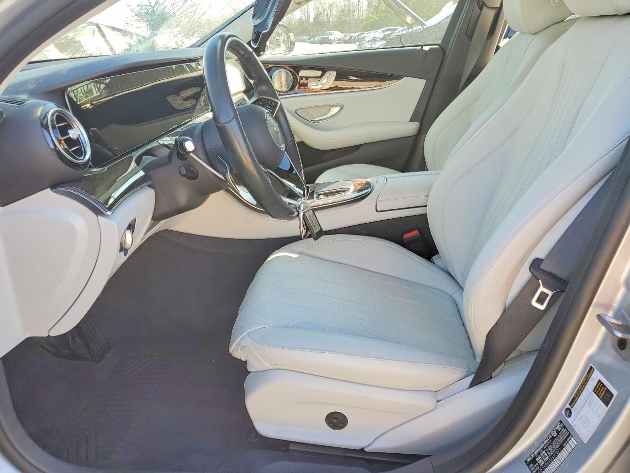2021 MERCEDES-BENZ E-Class