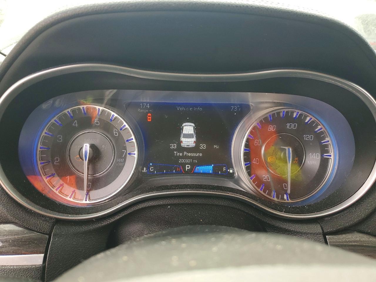 2018 CHRYSLER 300