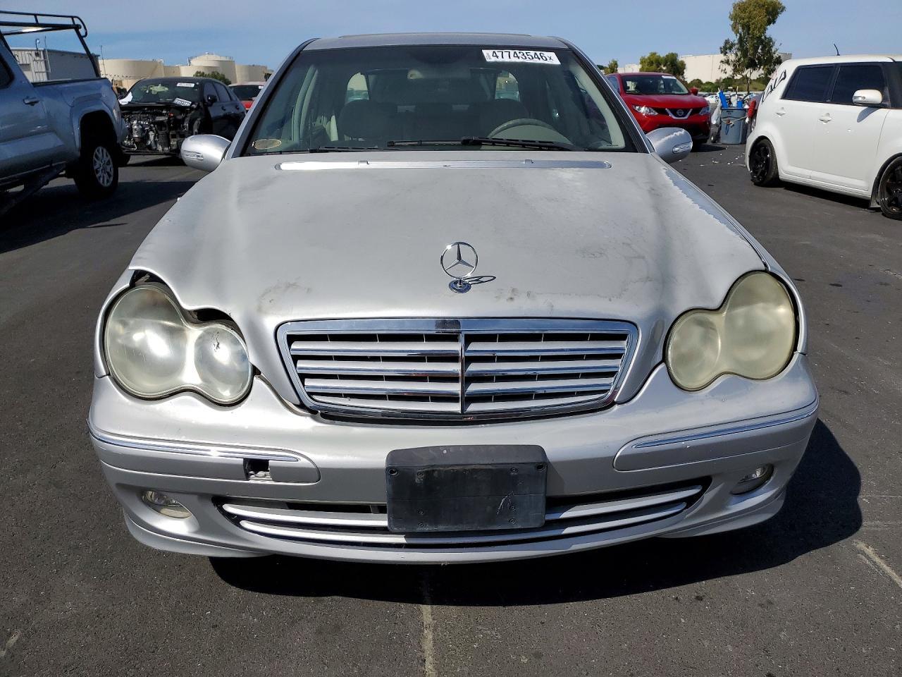 2005 MERCEDES-BENZ C-CLASS