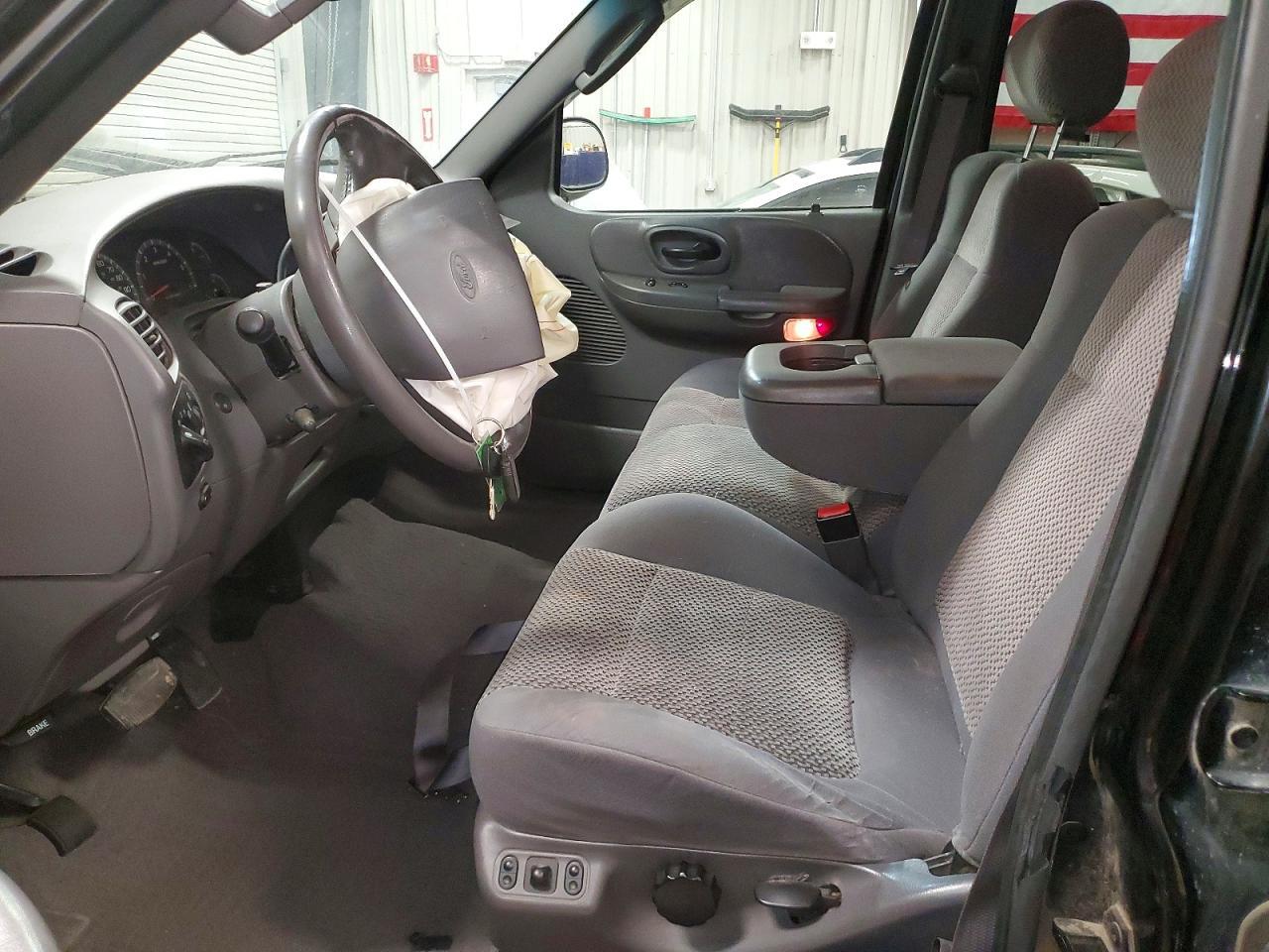 2002 FORD F-150 Lightning