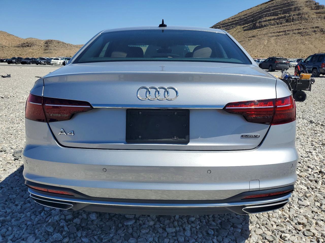 2022 AUDI A4