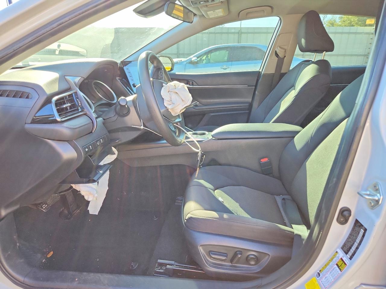 2024 TOYOTA CAMRY