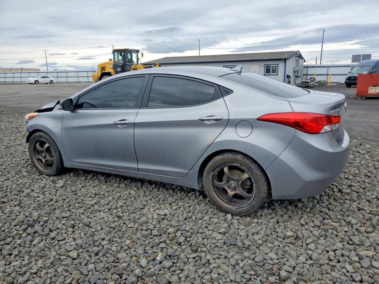 2012 HYUNDAI ELANTRA