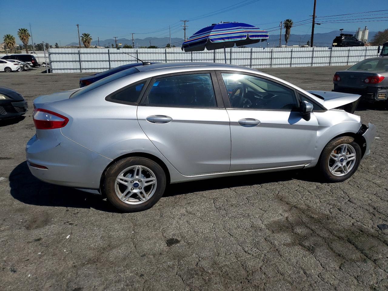 2017 FORD Fiesta