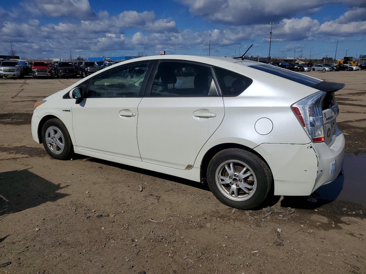 2010 TOYOTA PRIUS