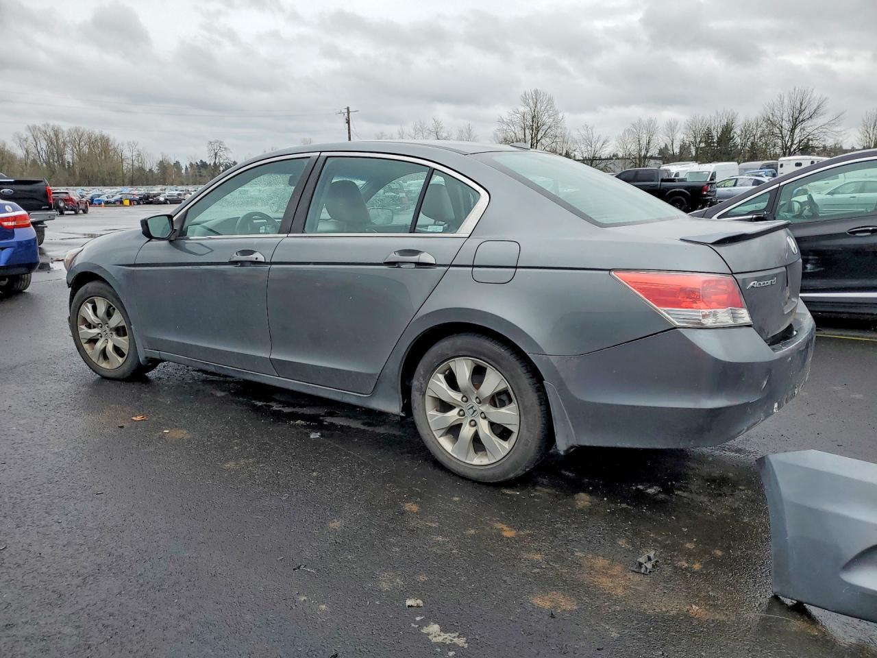 2010 HONDA ACCORD