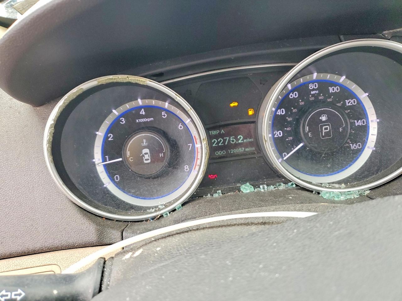 2011 HYUNDAI SONATA