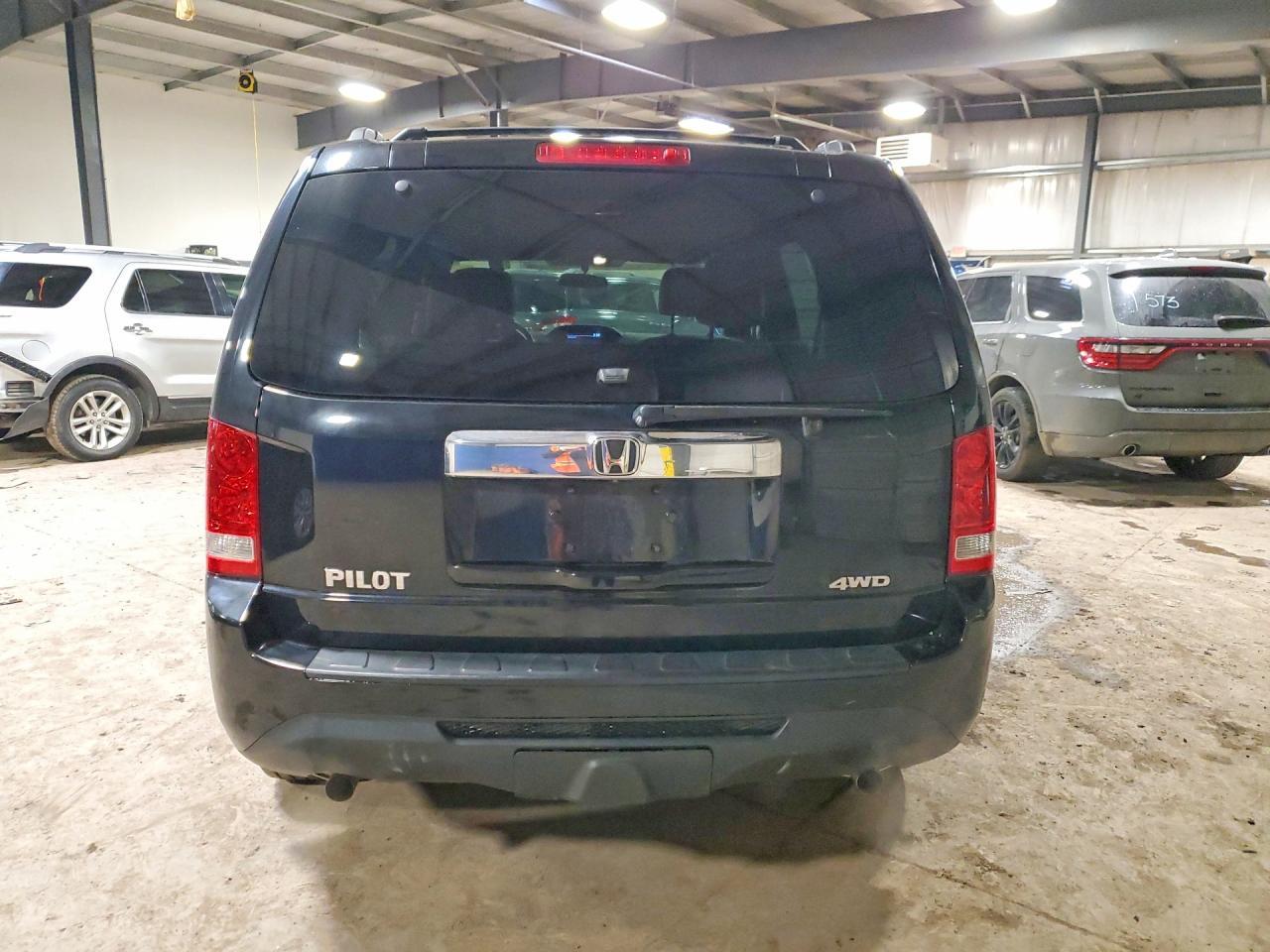 2015 HONDA PILOT