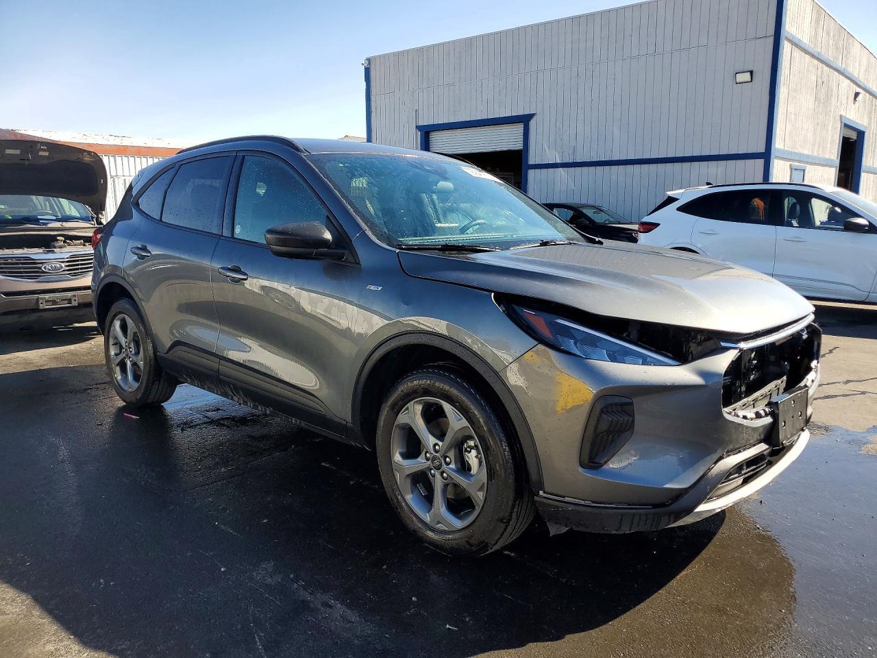 2025 FORD ESCAPE