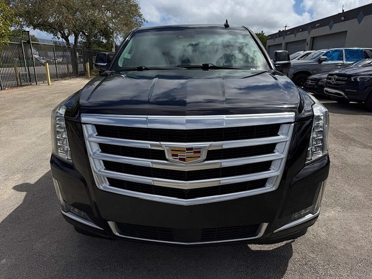 2019 CADILLAC ESCALADE