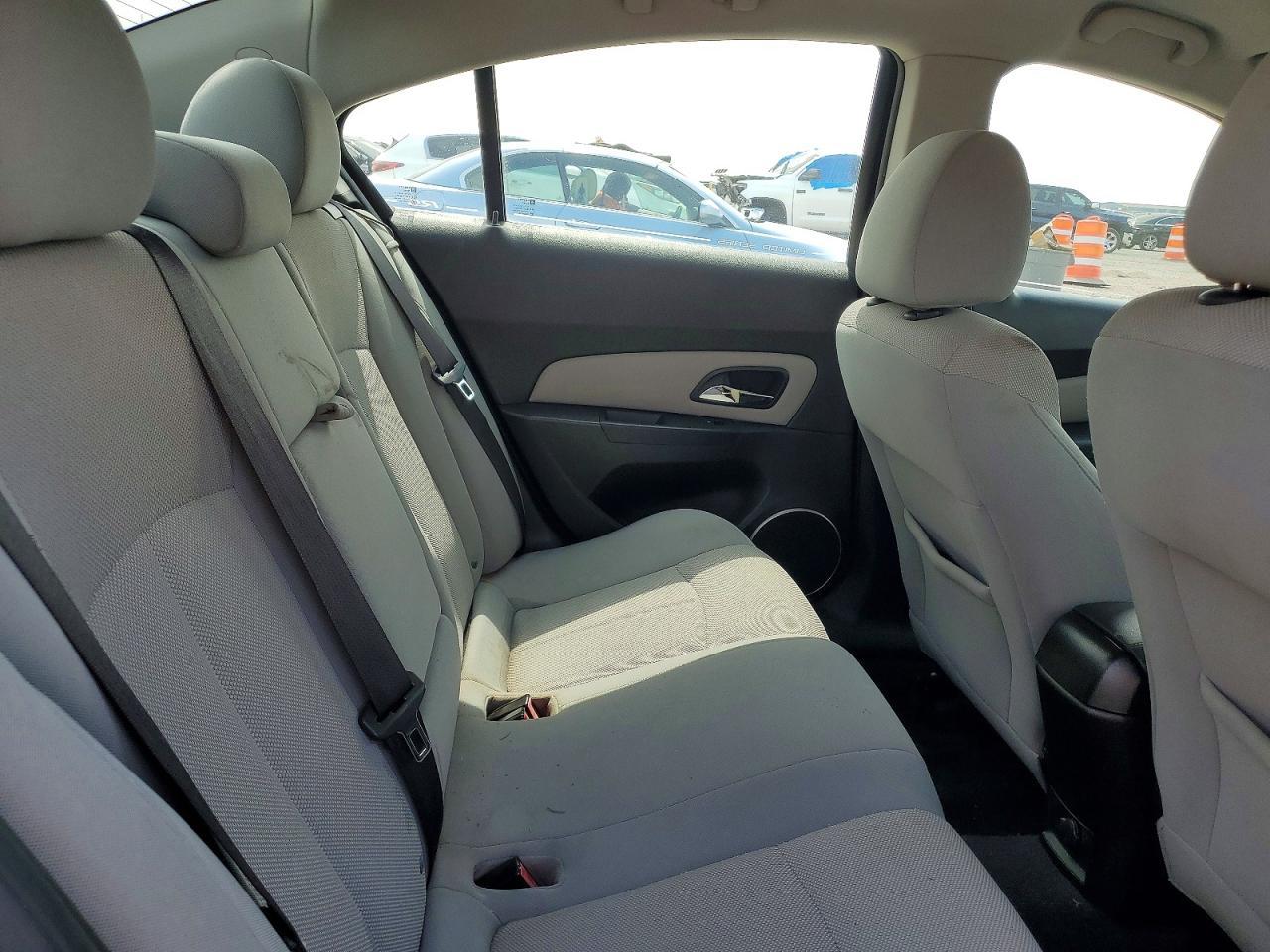 2011 CHEVROLET CRUZE