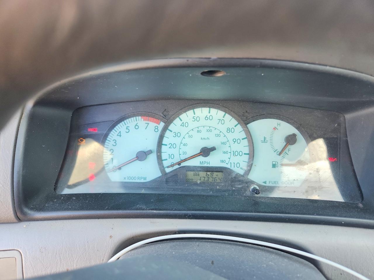 2003 TOYOTA COROLLA