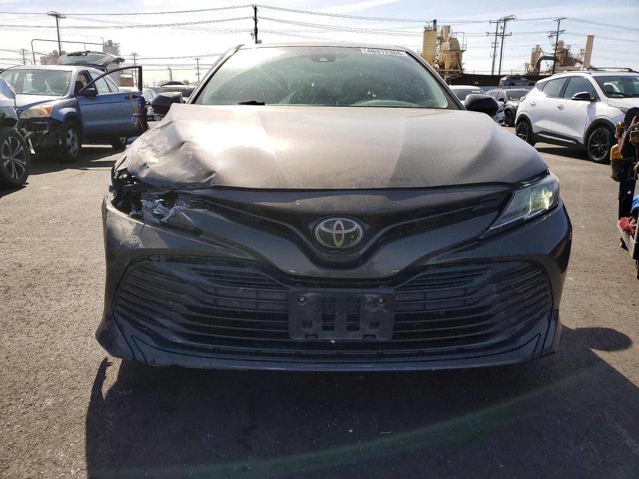 2019 TOYOTA CAMRY