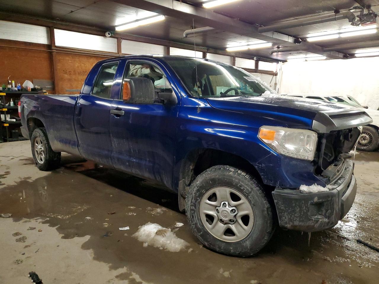 2015 TOYOTA TUNDRA