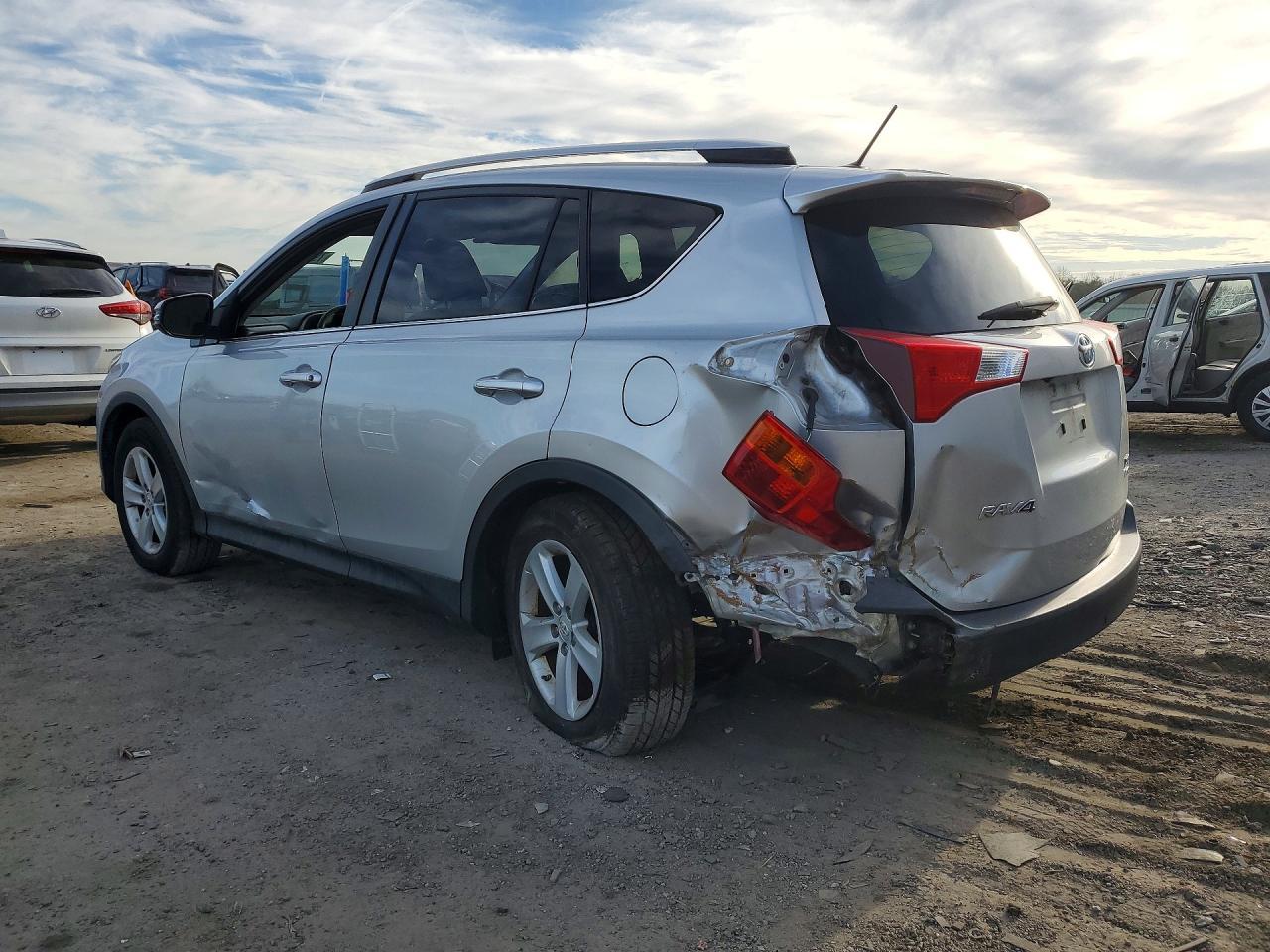 2014 TOYOTA RAV4
