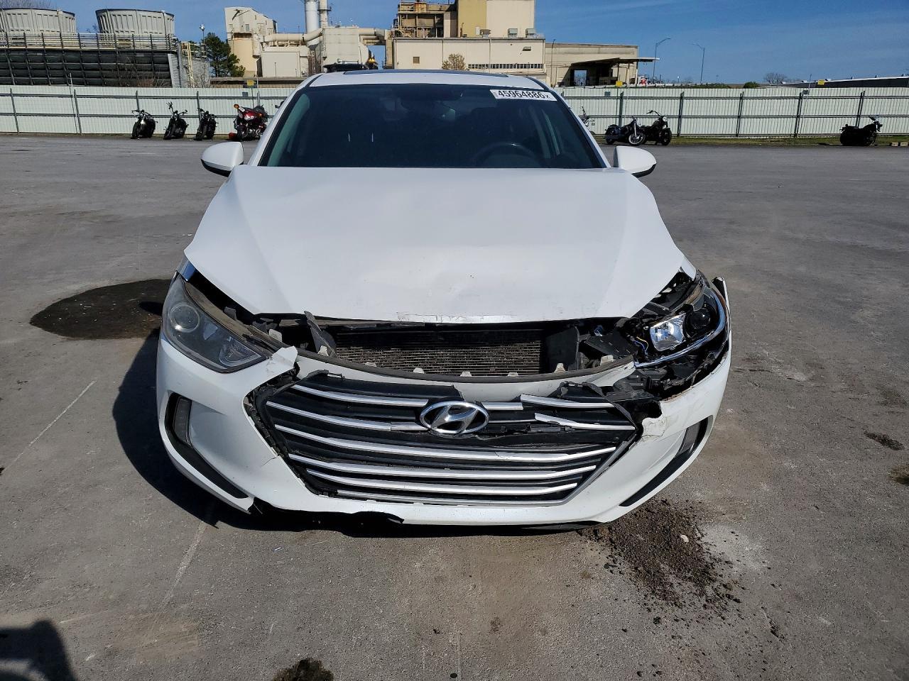 2018 HYUNDAI ELANTRA