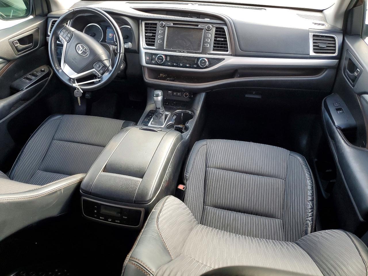 2018 TOYOTA HIGHLANDER